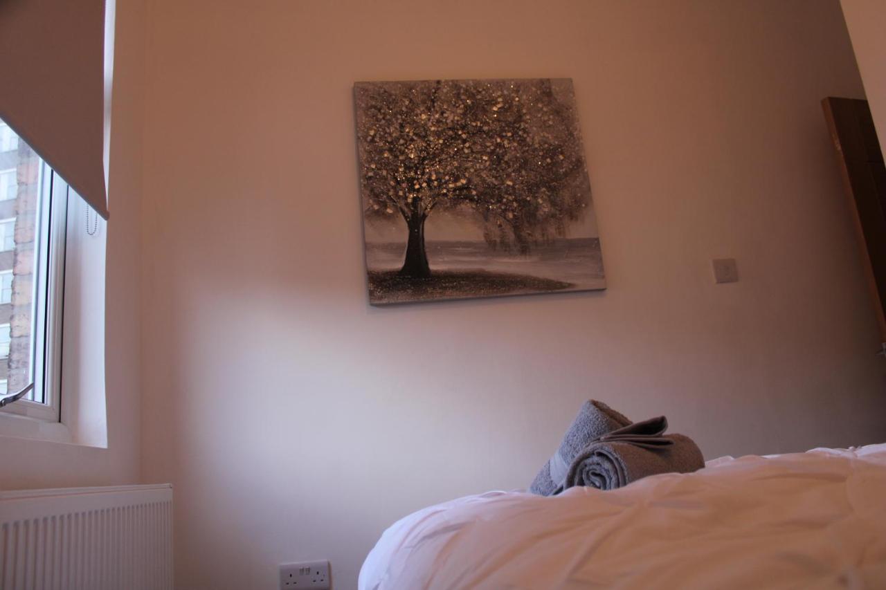 Beautiful, Spacious, Old Trafford Home Manchester Kültér fotó